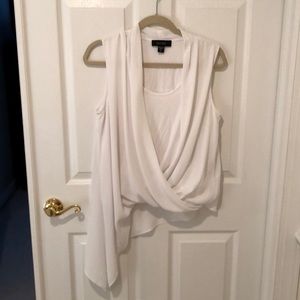 Karen Kane like new medium white shirt